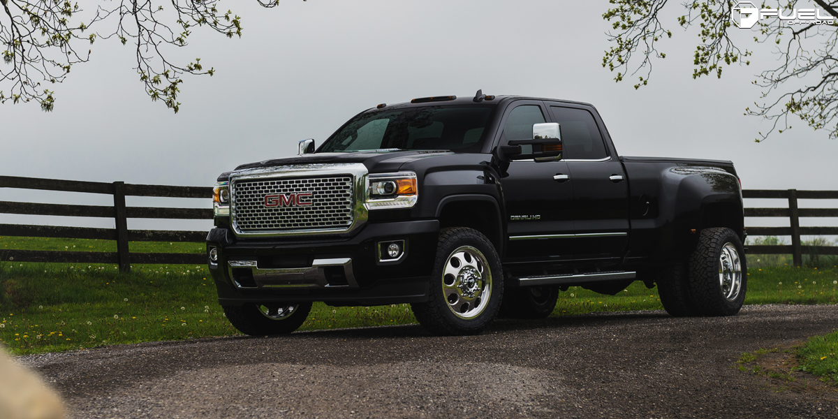 GMC Sierra 3500 HD 20 Fuel FF31D 8 Lug Front Wheels