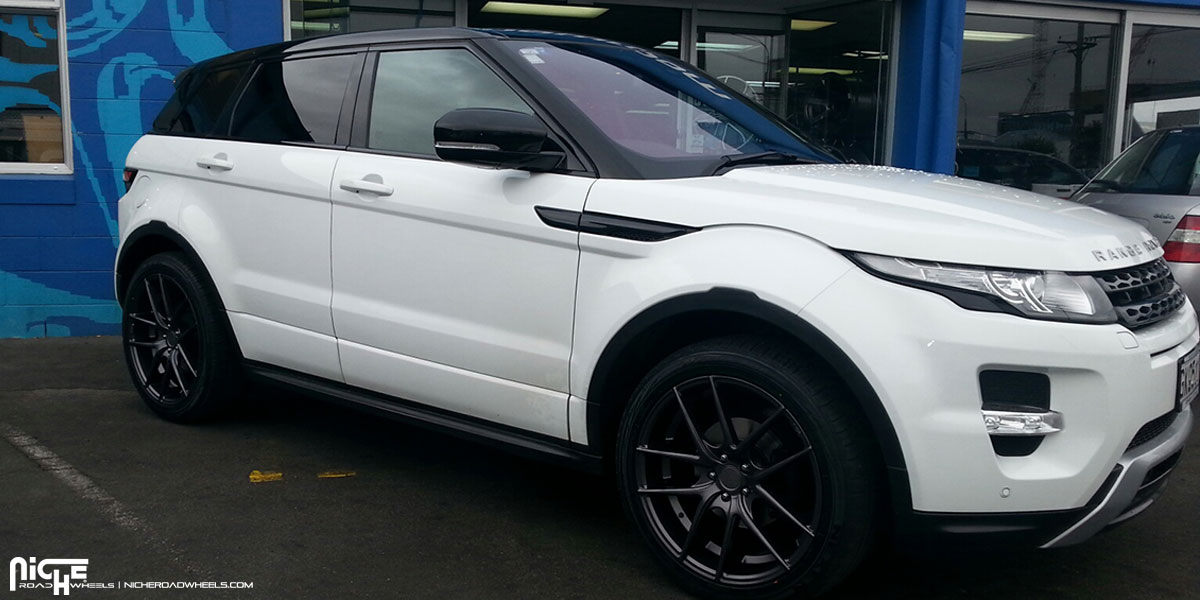 Land Rover Range Rover Evoque 20x8.5 Niche Targa M129 Wheels