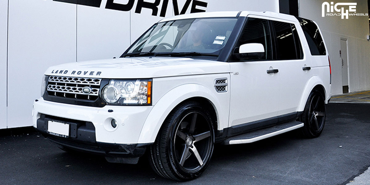 Land Rover Discovery 20x10 Niche Form Milan M134 Wheels