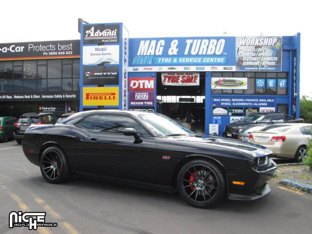 Dodge Challenger 20 Niche Vicenza M153 Wheels