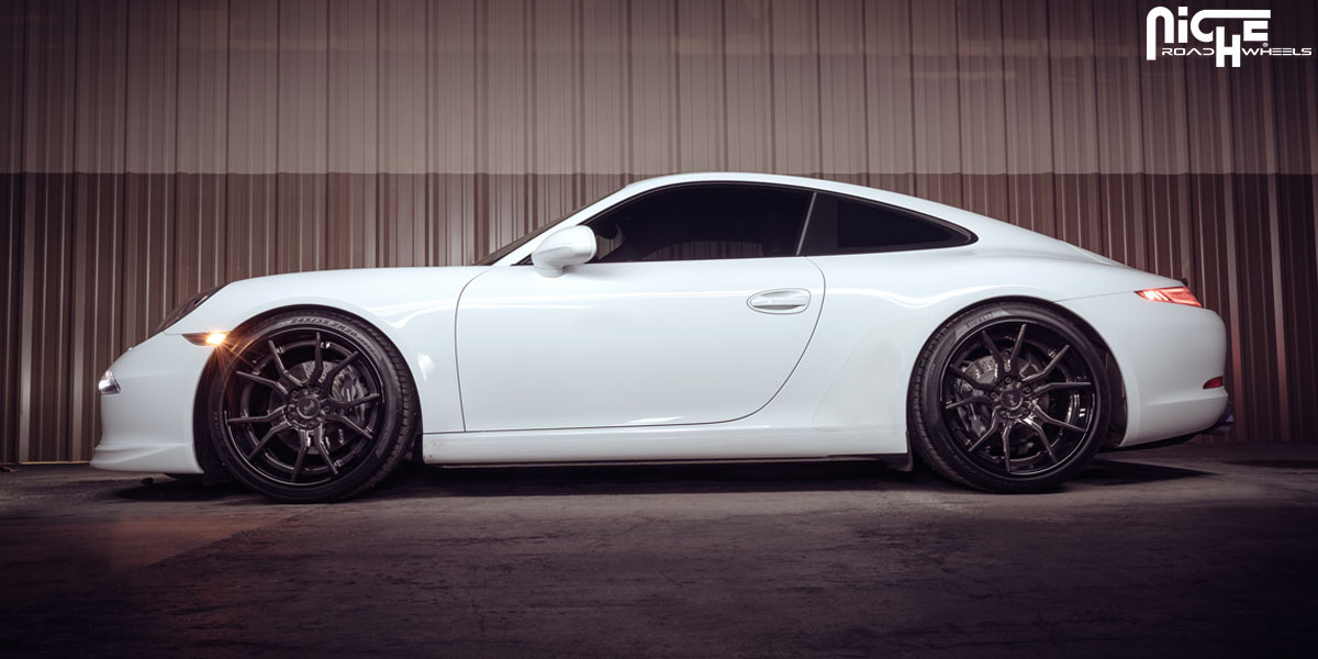 Porsche 911 Carrera 20x9 Niche Ascari Wheels
