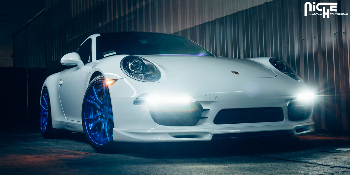 Porsche 911 Carrera 20x9 Niche Ascari Wheels